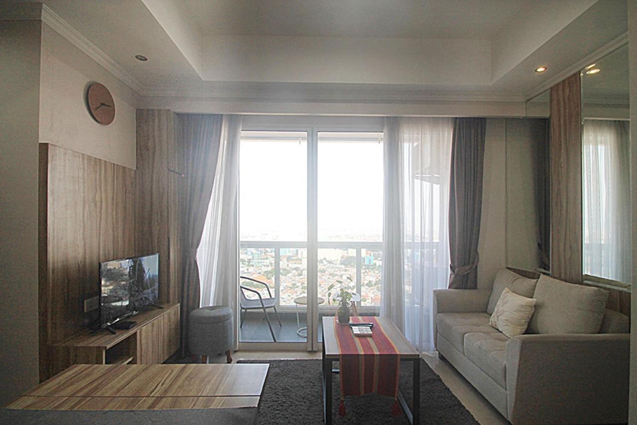 Apartemen Menteng Park By Aparian Jakarta Exterior photo